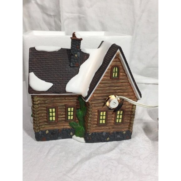 Santa's Workbench Collection - Picture 7 of 12